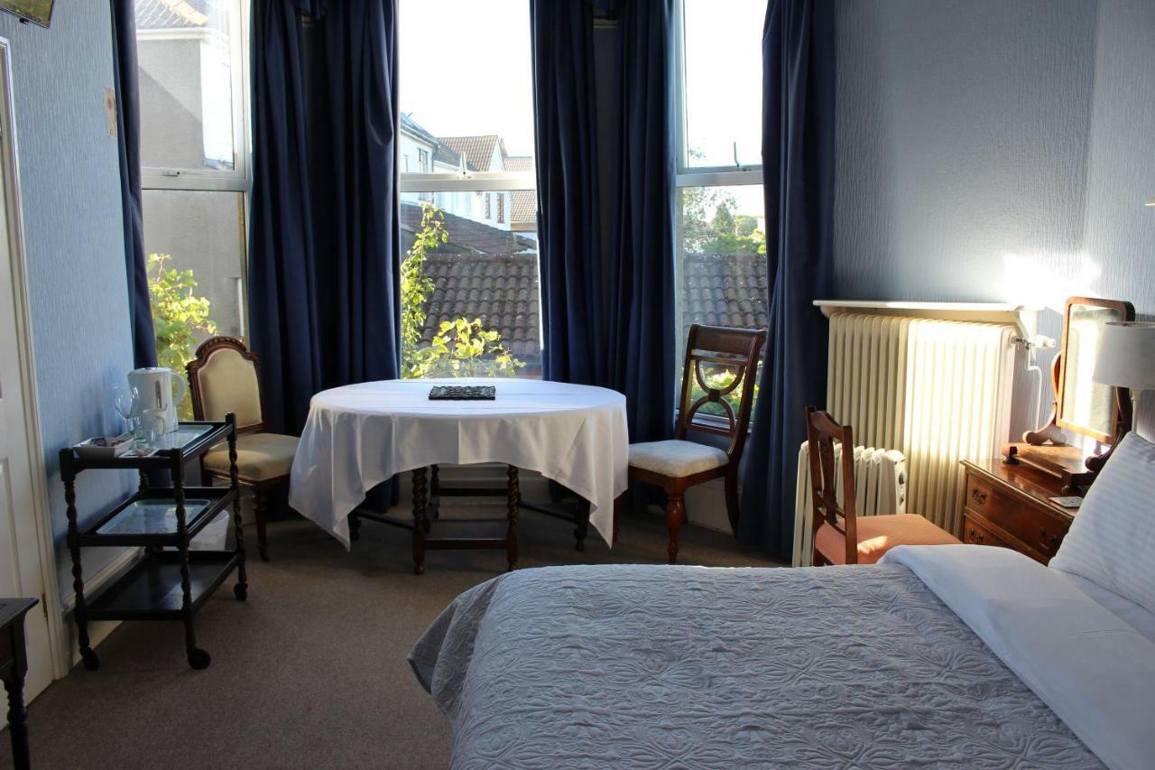 The Elms Guest House Bristol Filton Exterior photo